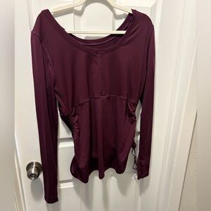 Fabletics Women's Long Sleeve Burgundy Top